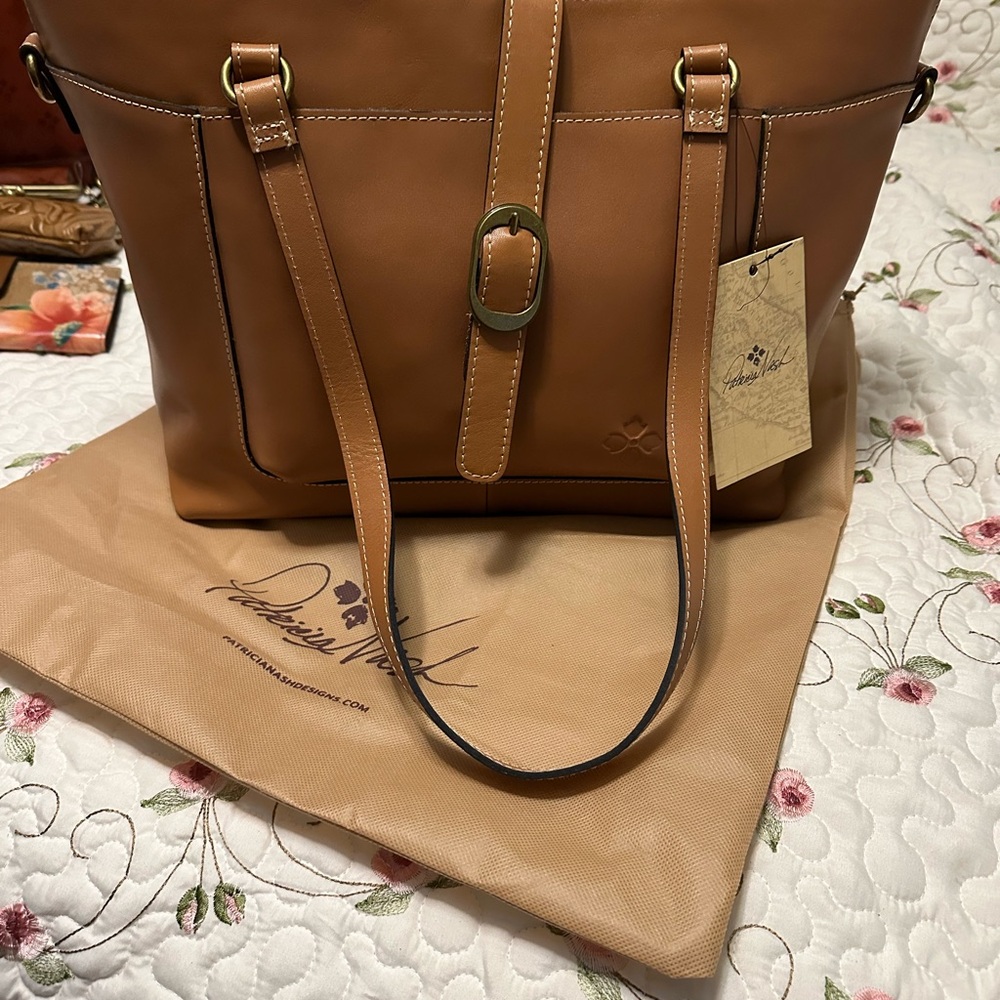 Patricia Nash tote